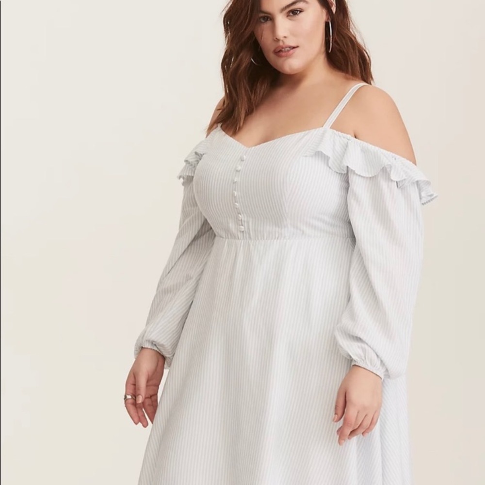 Torrid Cold-Shoulder Long Sleeve Blue & White Pinstripe Dress, Sz 2X 18/20